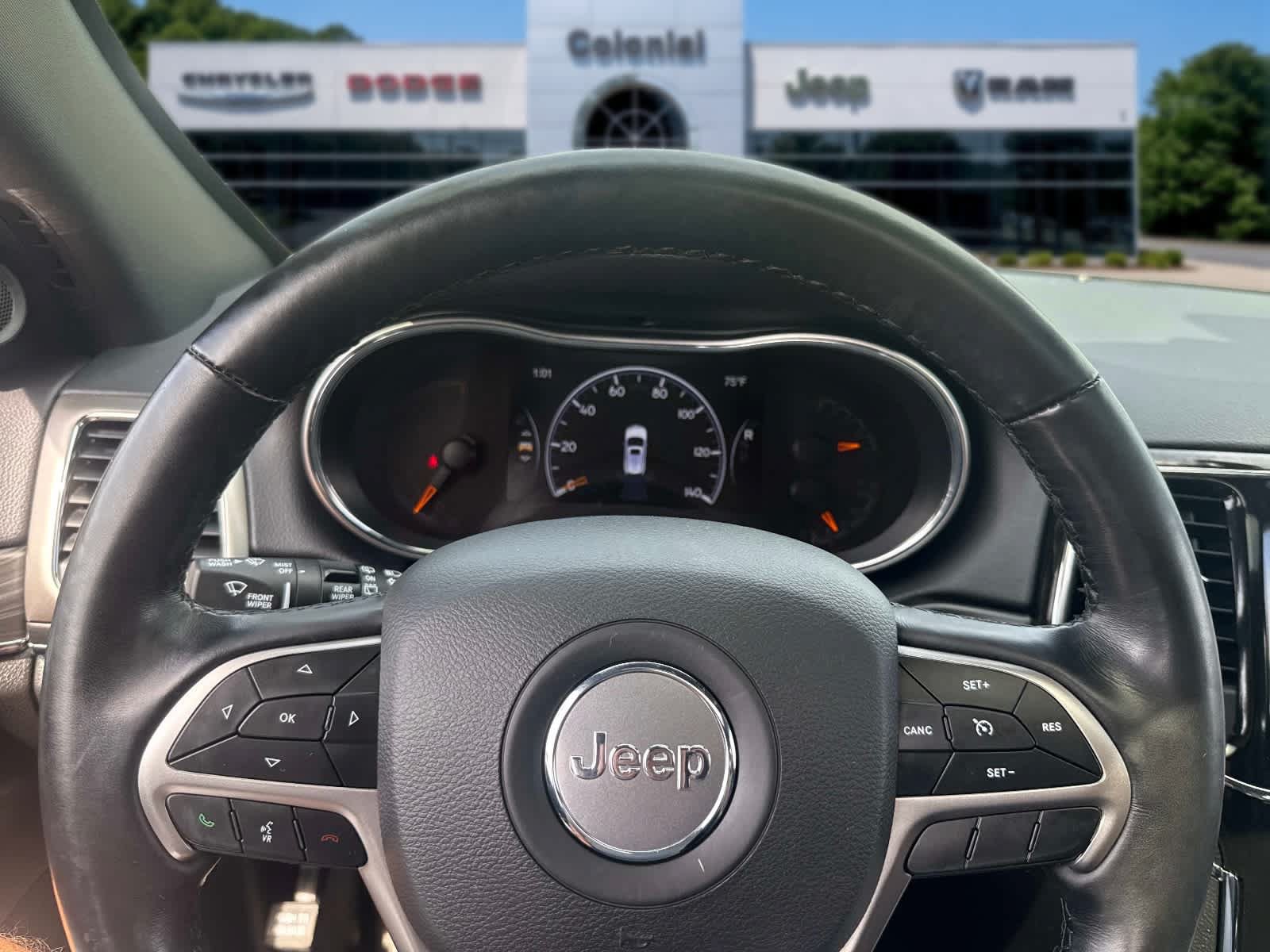 Used 2021 Jeep Grand Cherokee Limited AWD/4WD image 30