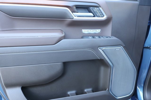 Certified 2025 GMC Sierra 1500 Denali w/ Denali Reserve Package image 9