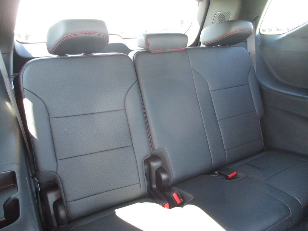 Used 2024 Chevrolet Traverse RS w/ LPO, Floor Liner Package image 25