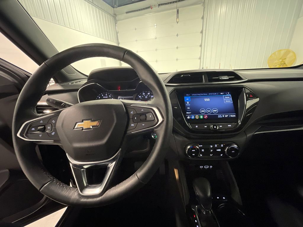 Used 2023 Chevrolet TrailBlazer ACTIV w/ Convenience Package FWD image 31
