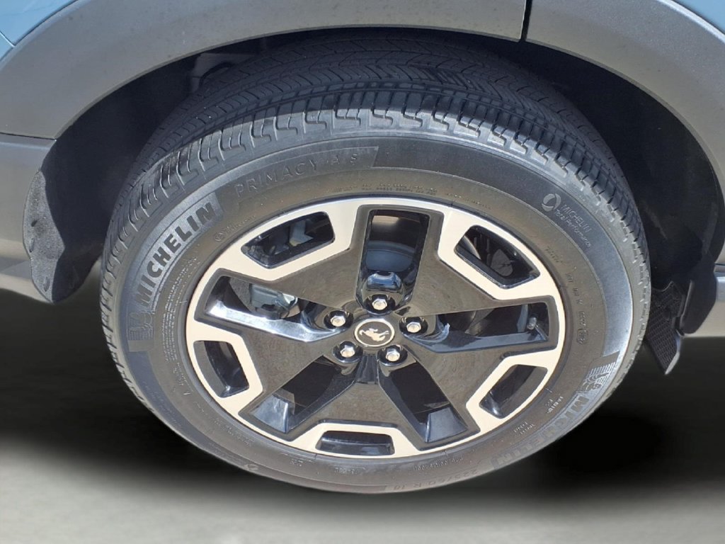 Used 2023 Ford Bronco Sport Outer Banks w/ Tech Package AWD/4WD image 9