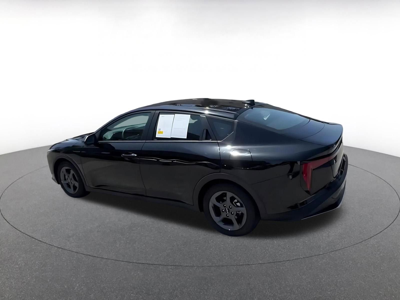 Used 2025 Kia K4 FWD image 10