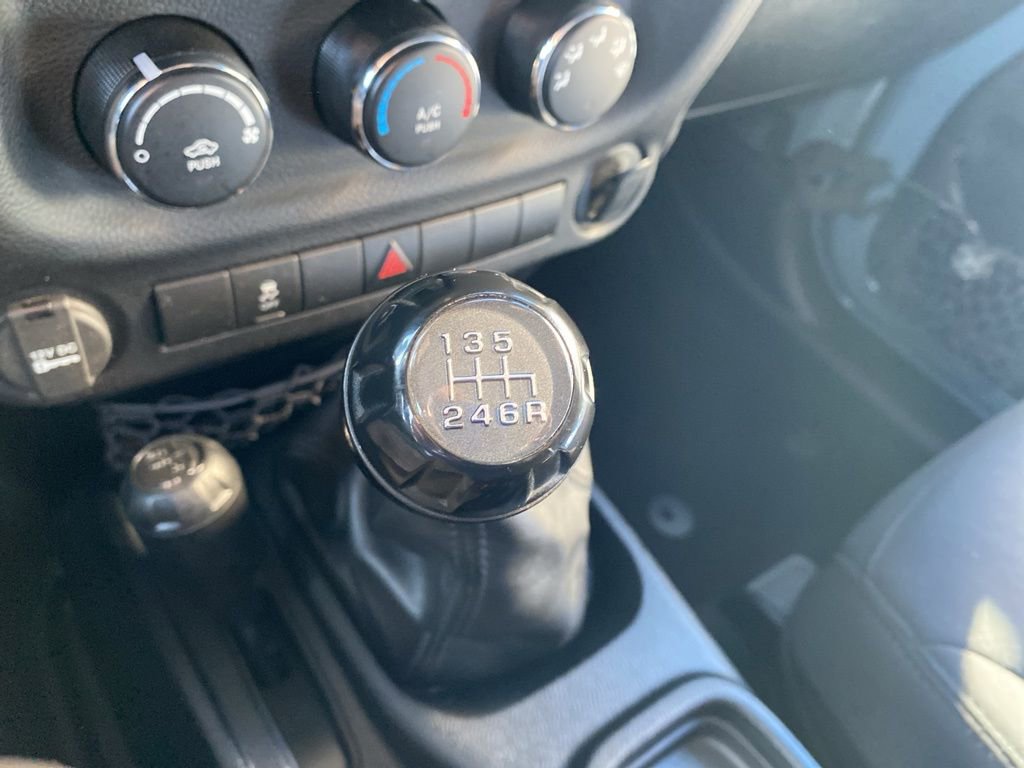 Used 2014 Jeep Wrangler Sport image 21