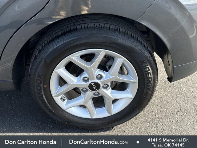 Used 2025 Kia Soul LX image 27