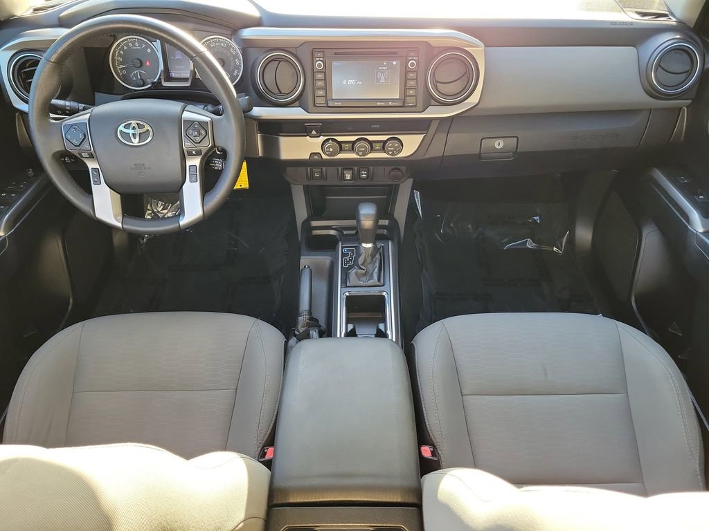 Used 2019 Toyota Tacoma SR5 image 2