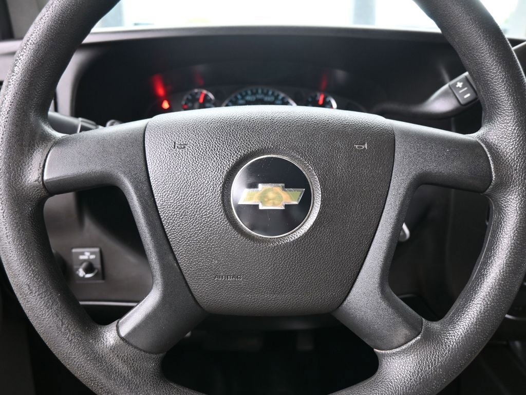 Used 2019 Chevrolet Express 2500 image 24