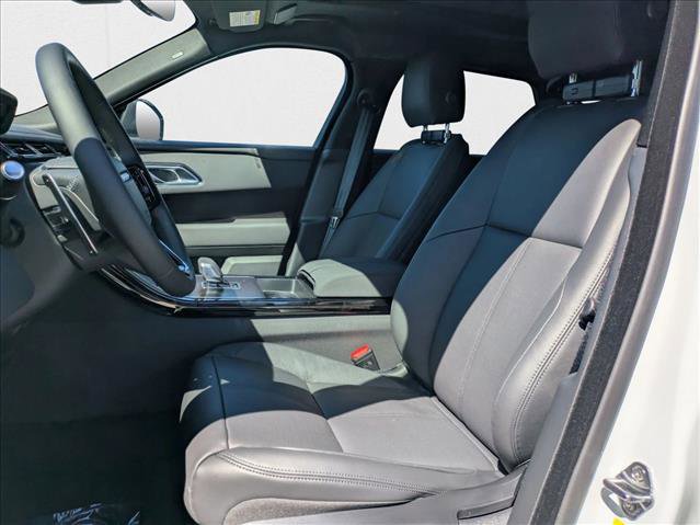 New 2026 Land Rover Range Rover Velar Dynamic SE image 4