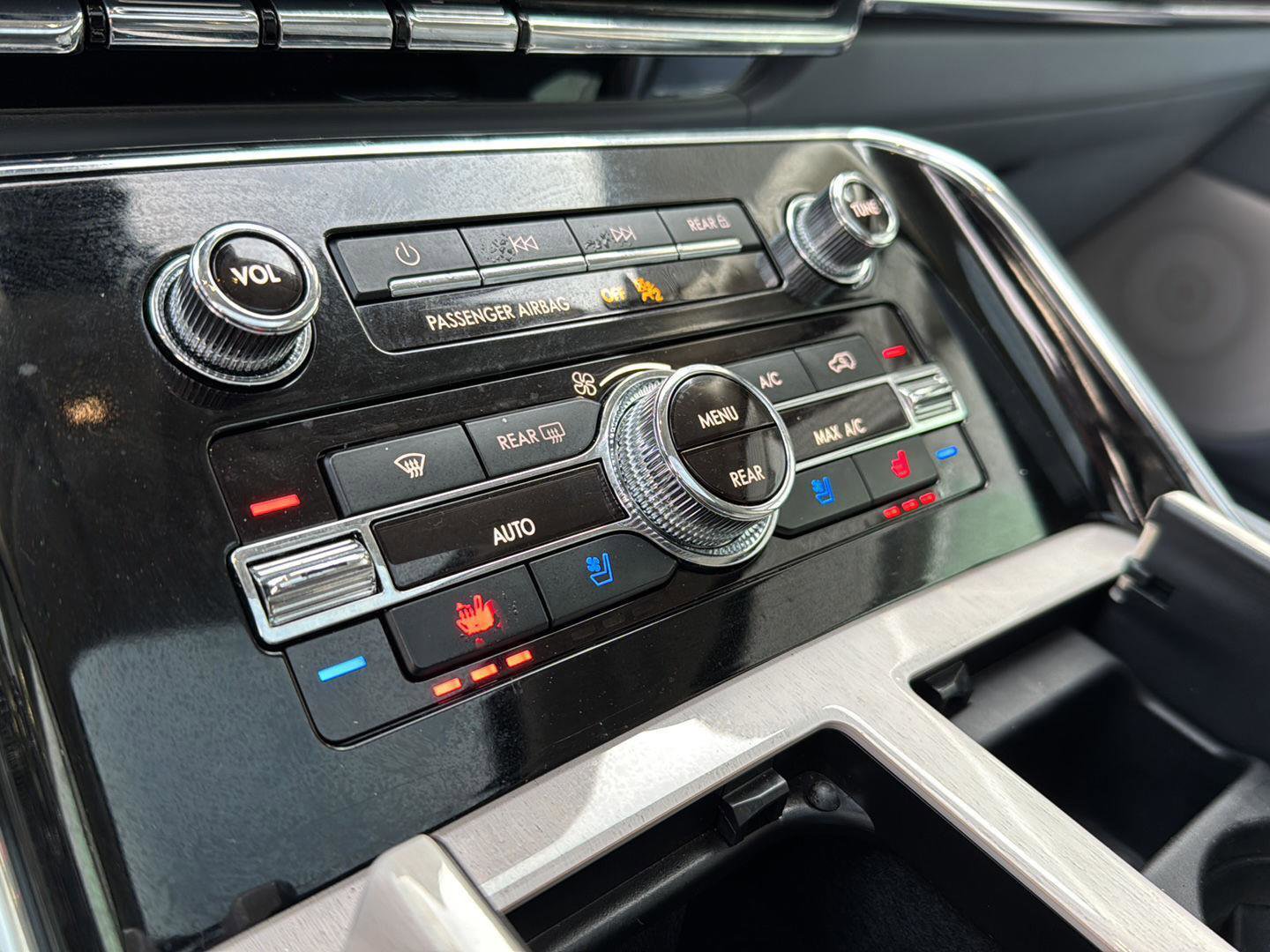 Used 2023 Lincoln Navigator L Black Label image 22