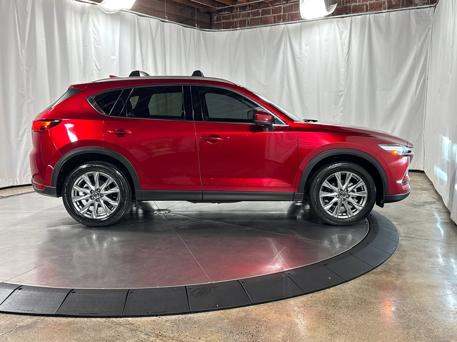 Used 2021 MAZDA CX-5 Grand Touring w/ GT Premium Package AWD/4WD image 9