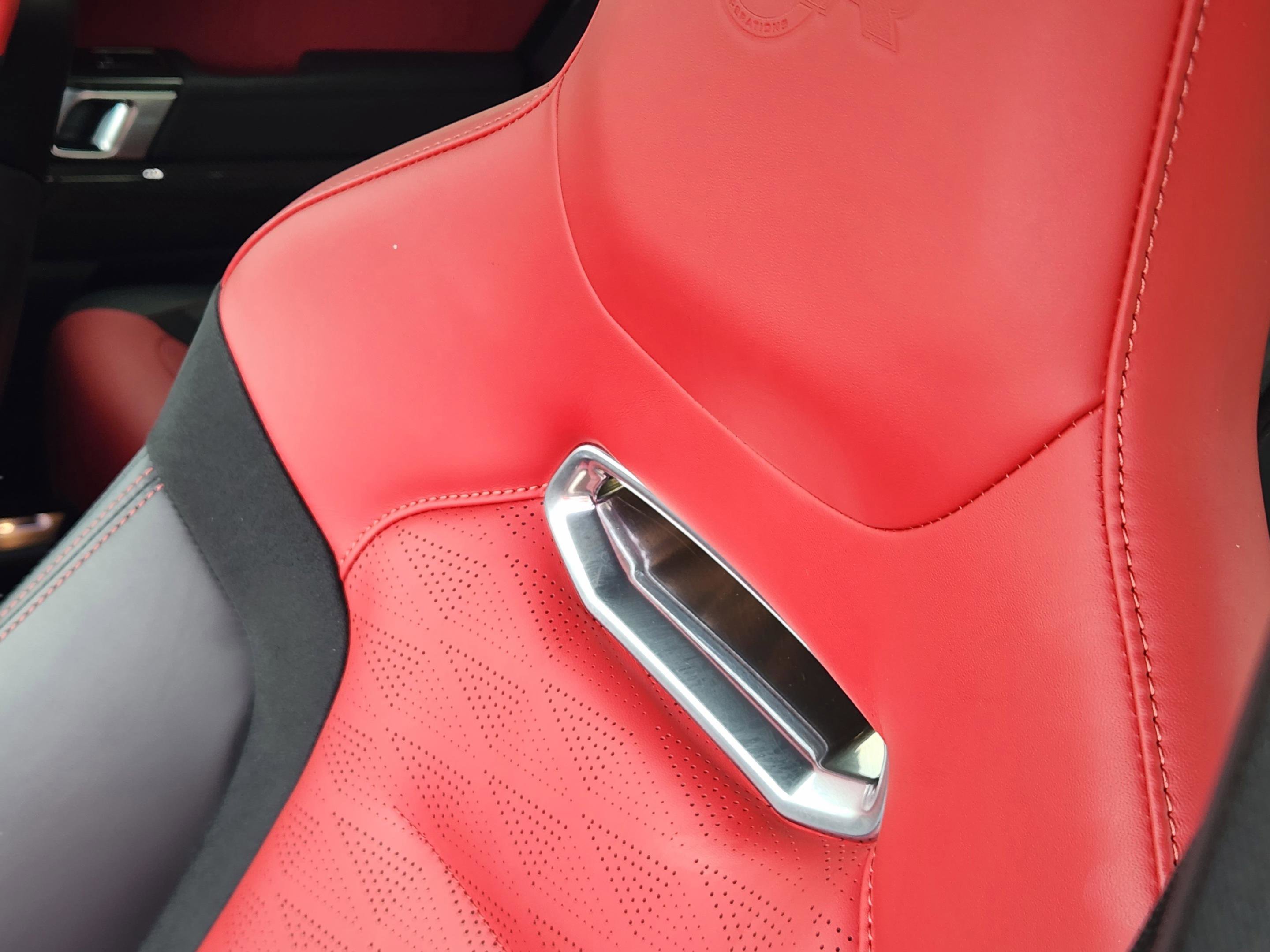 Used 2022 Land Rover Range Rover Sport SVR AWD/4WD image 11