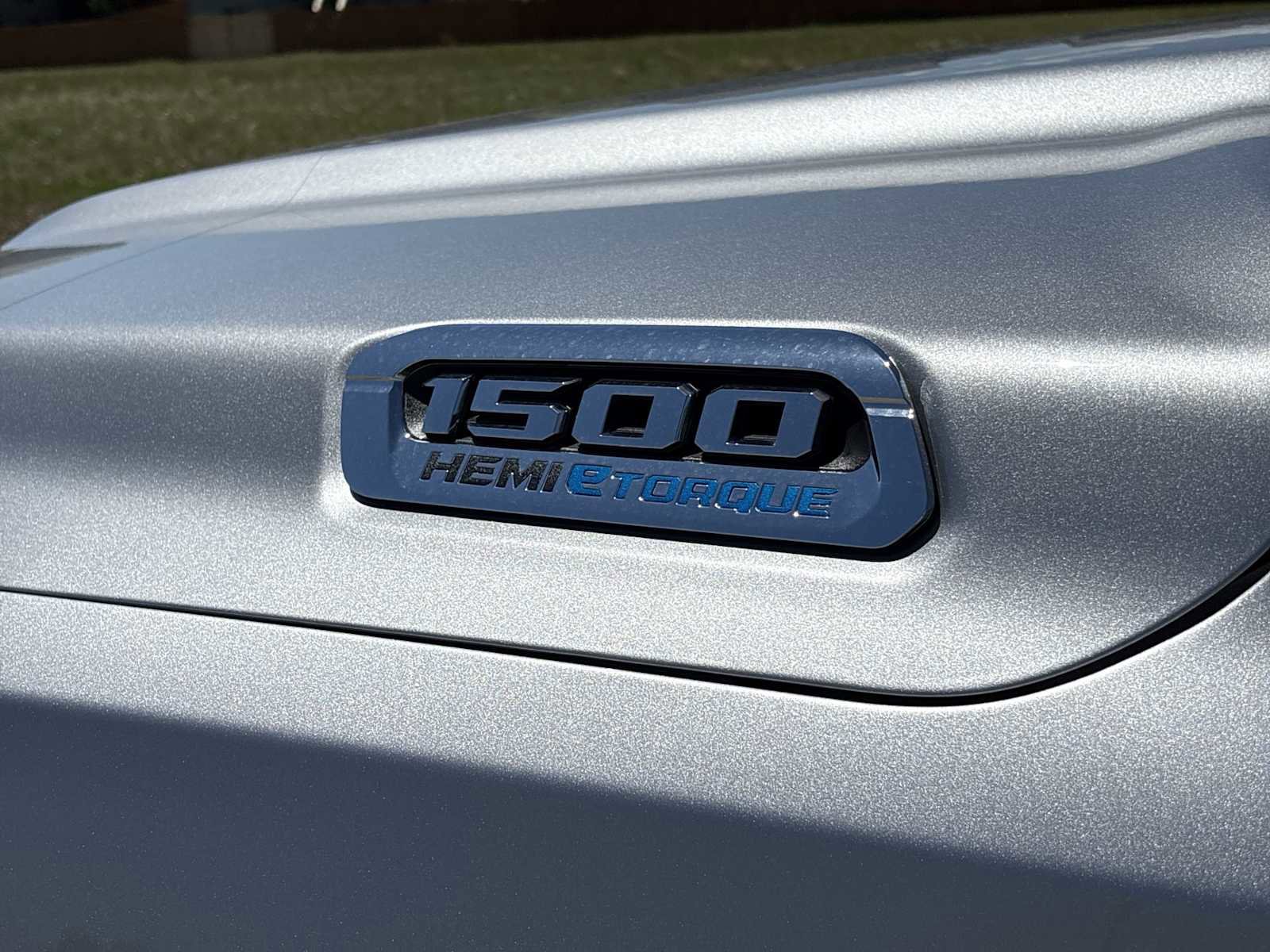 Used 2024 RAM 1500 Limited AWD/4WD image 15