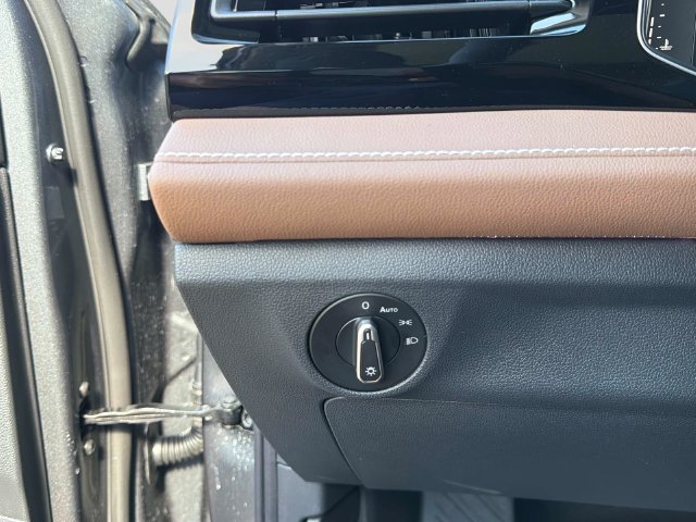 New 2027 Volkswagen Jetta SEL FWD image 28