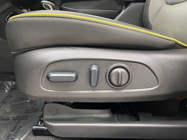 Used 2024 Chevrolet TrailBlazer ACTIV image 11