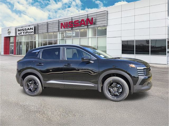 New 2026 Nissan Kicks SV w/ SV Premium Package image 3