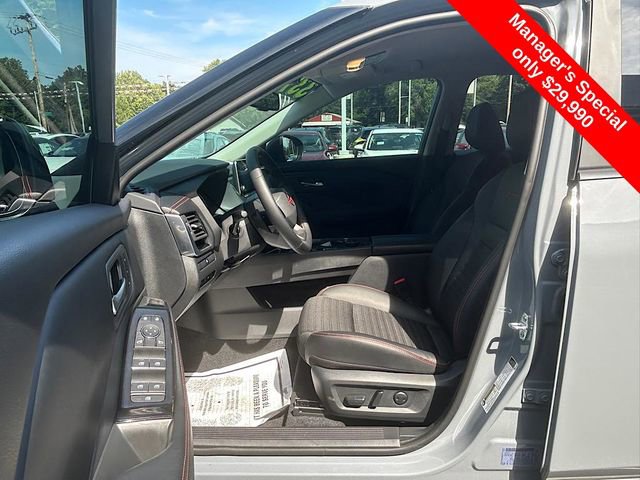 Certified 2025 Nissan Rogue SV w/ Rock Creek Premium Package image 17