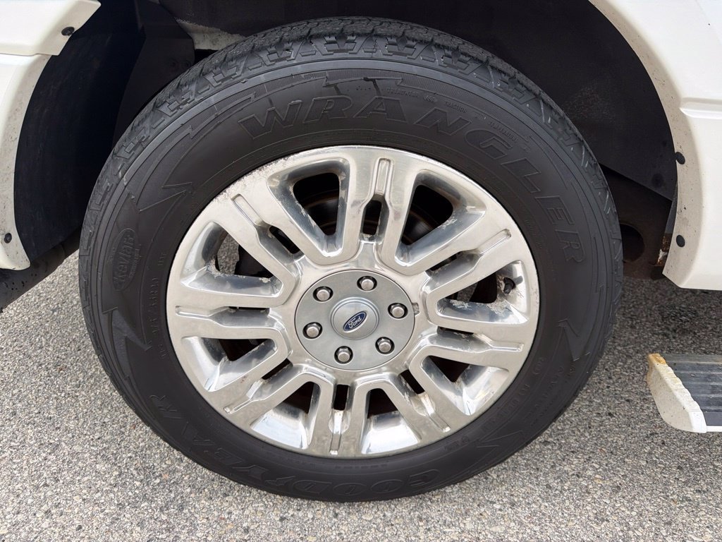 Used 2014 Ford Expedition EL Limited AWD/4WD image 25