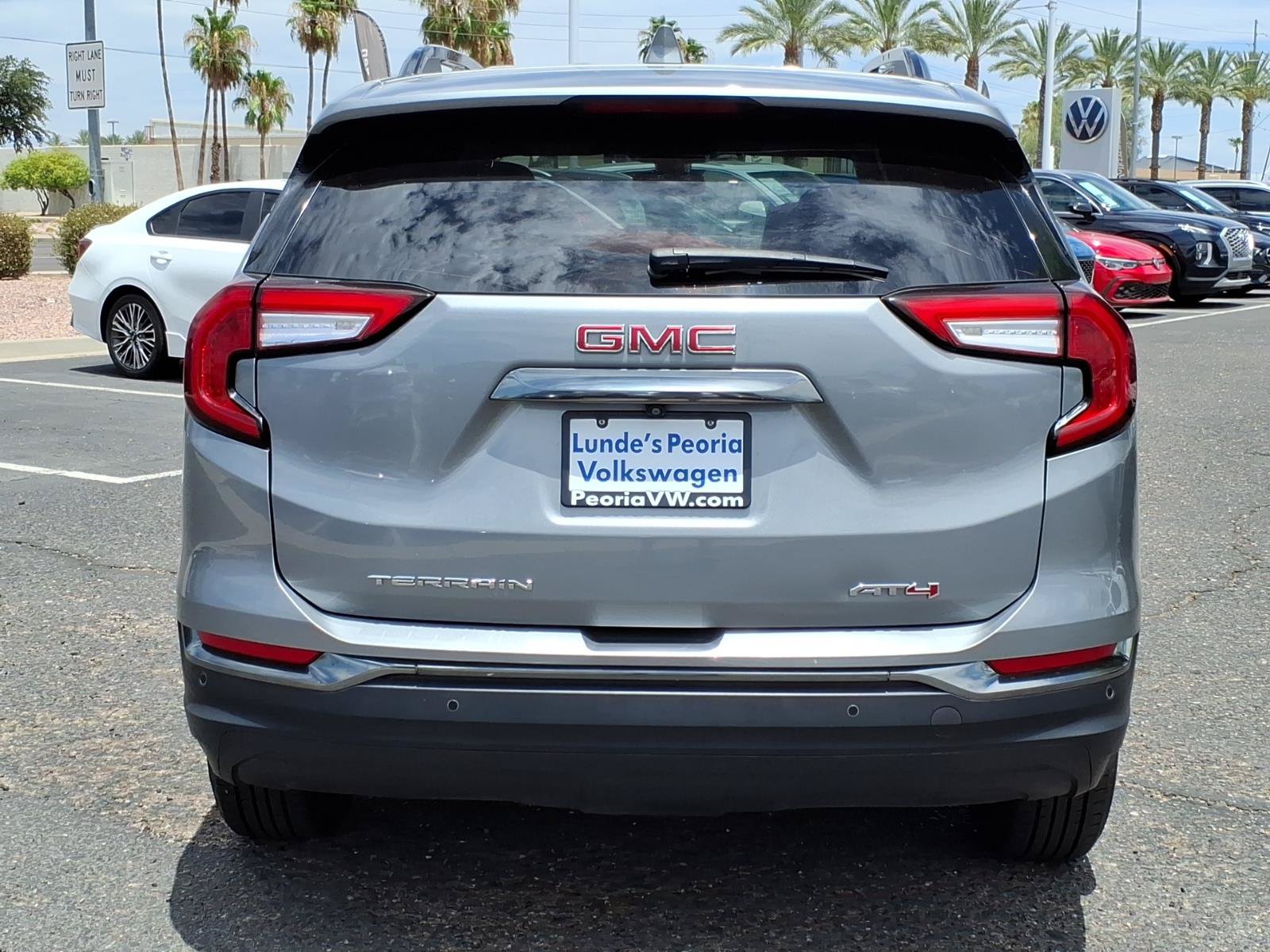 Used 2024 GMC Terrain AT4 AWD/4WD image 6
