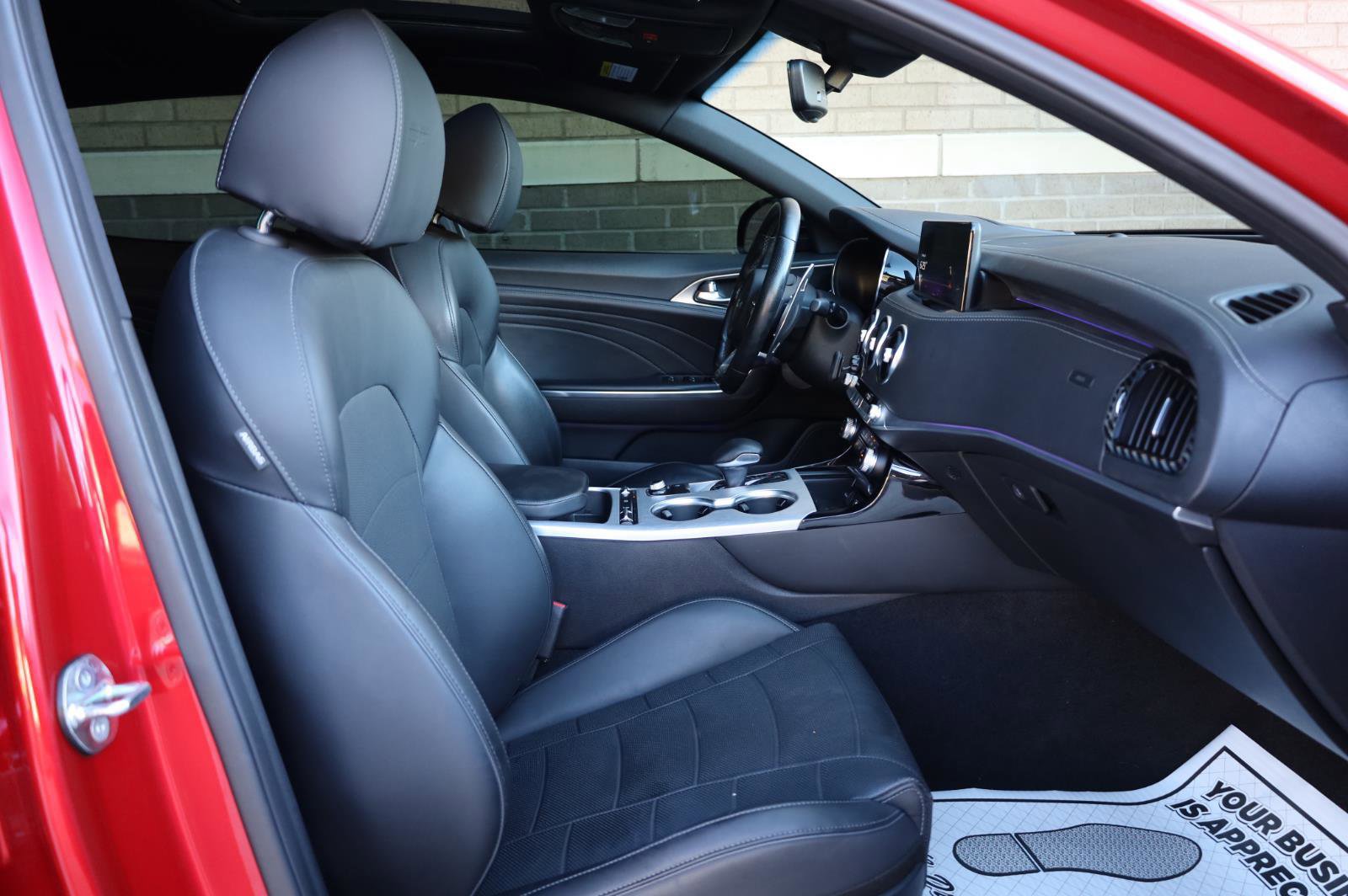 Used 2023 Kia Stinger GT2 RWD image 27