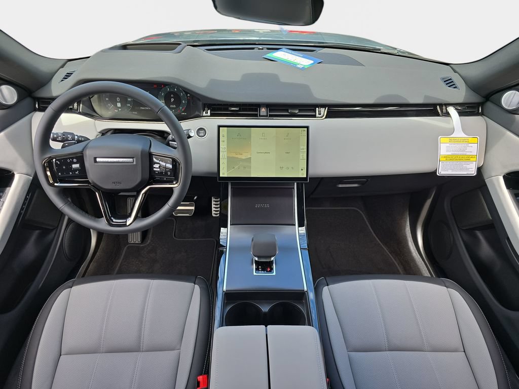 New 2026 Land Rover Range Rover Evoque Hoxton AWD/4WD image 9