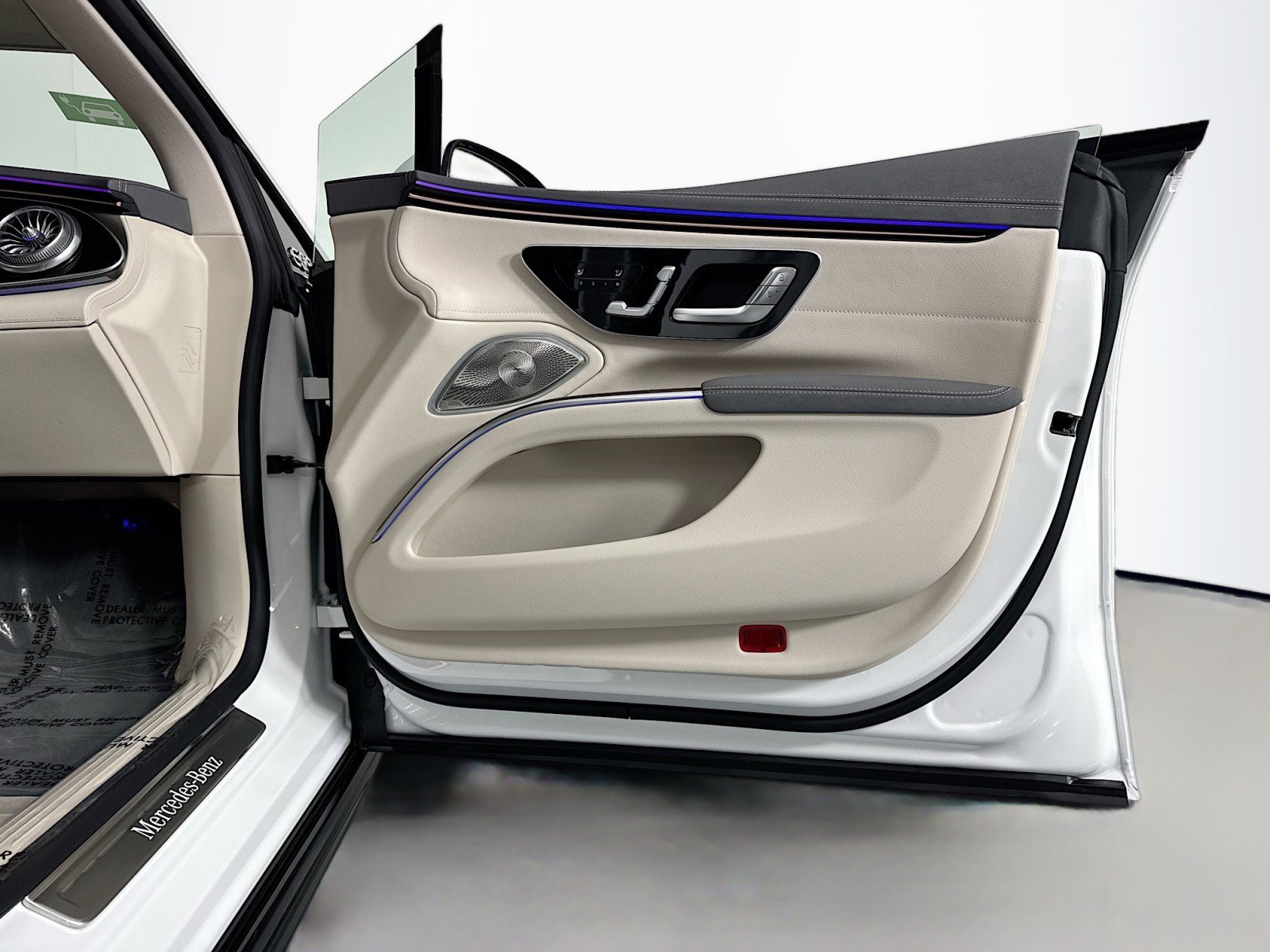 New 2026 Mercedes-Benz EQS 580 4MATIC Sedan image 23