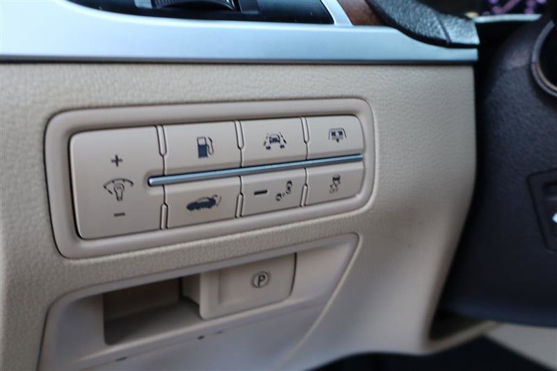 Used 2015 Hyundai Genesis 3.8 w/ Option Group 04 image 24