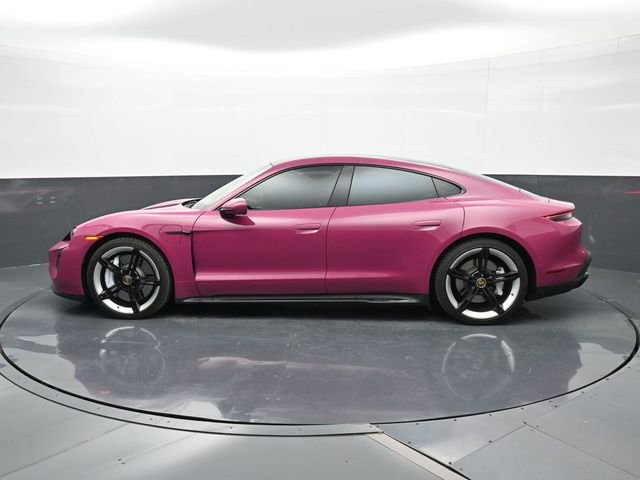 Certified 2024 Porsche Taycan GTS image 2