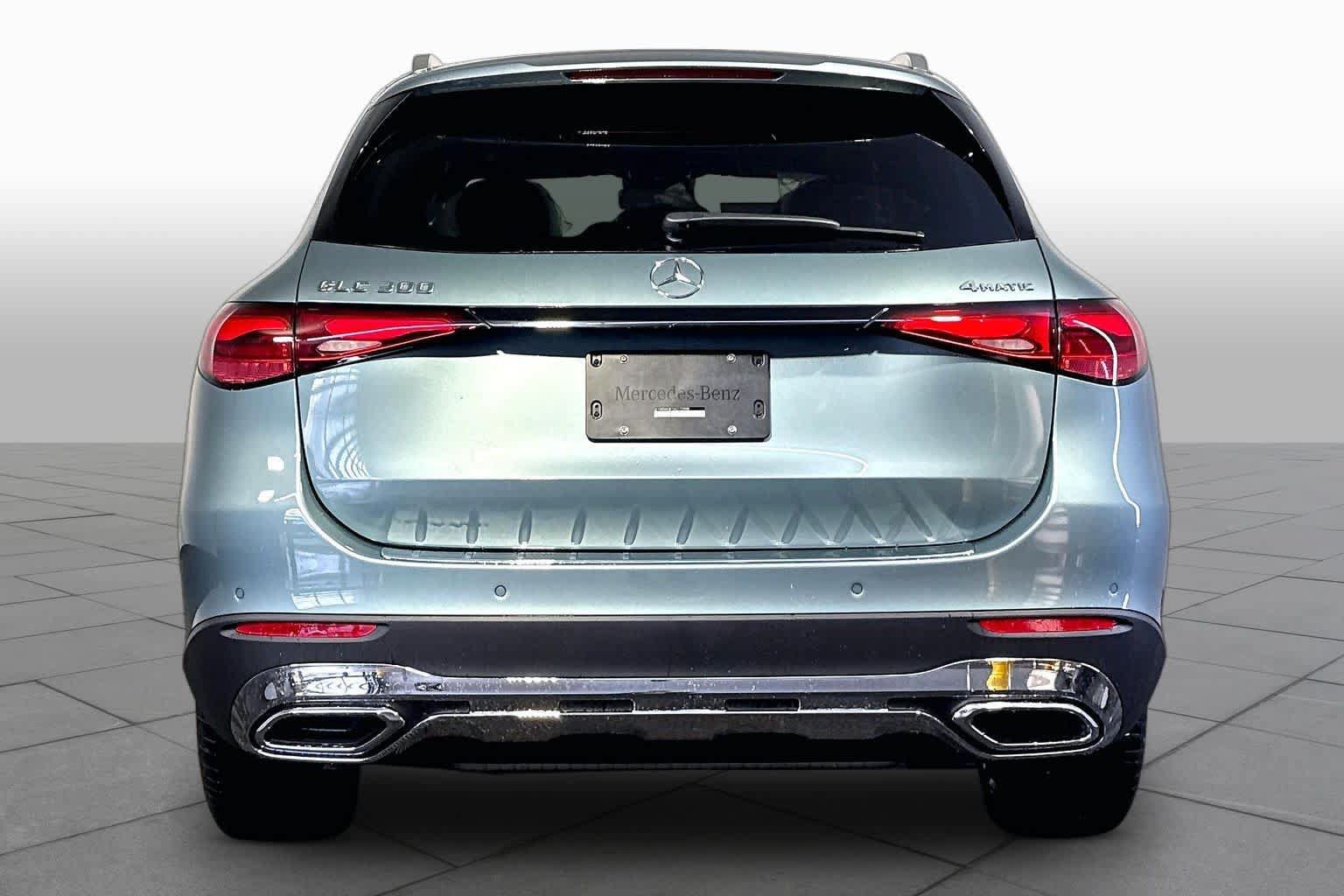 New 2027 Mercedes-Benz GLC 300 4MATIC image 4