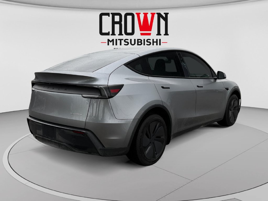 Used 2026 Tesla Model Y Long Range AWD/4WD image 3