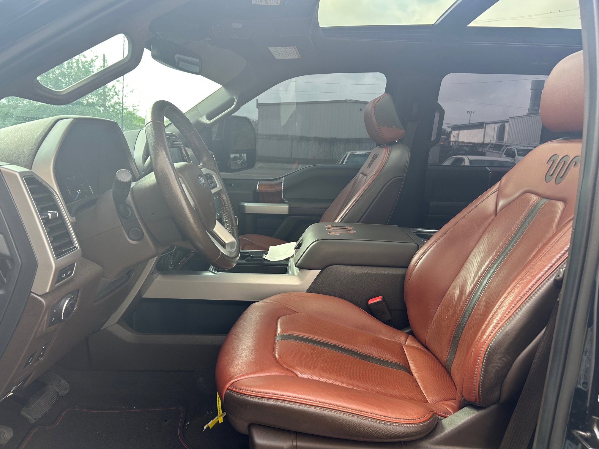 Used 2022 Ford F350 King Ranch w/ King Ranch Ultimate Package image 21