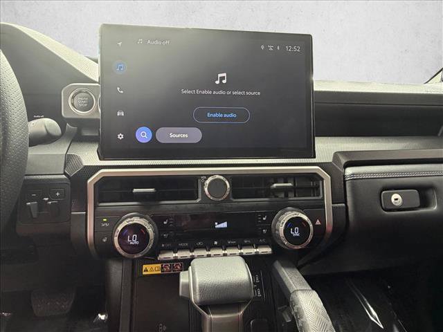 Certified 2025 Toyota 4Runner Limited w/ Tow Technology Package AWD/4WD image 8