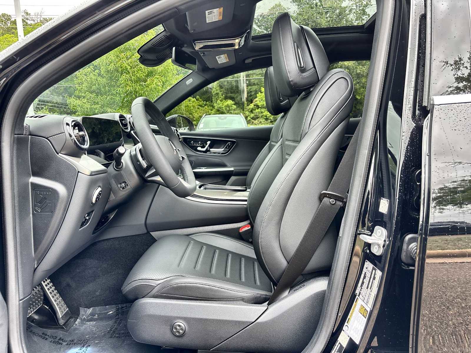 New 2026 Mercedes-Benz GLC 300 4MATIC image 3