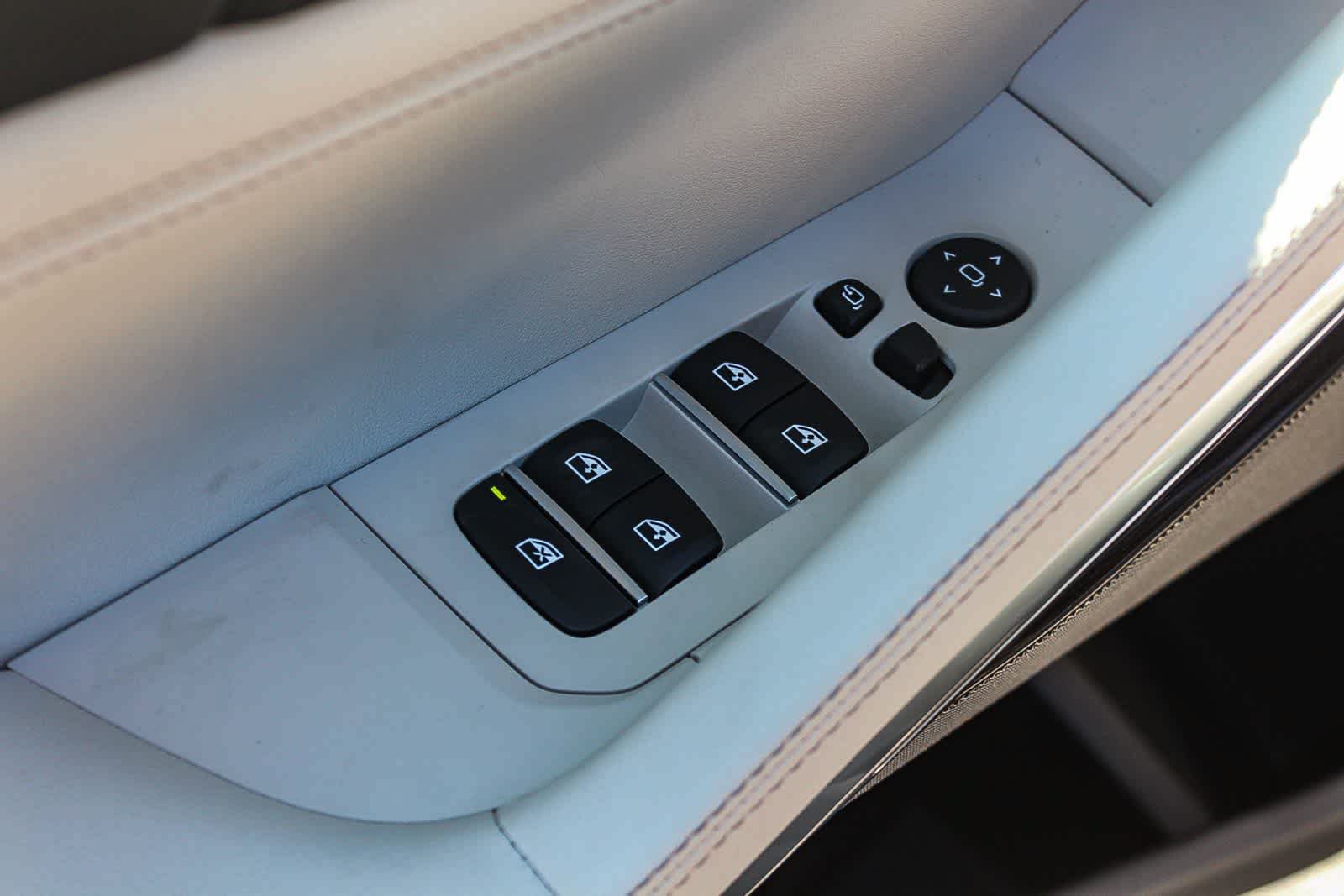 New 2026 BMW X6 xDrive40i AWD/4WD image 20