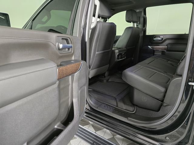 Used 2023 GMC Sierra 3500 Denali w/ Denali Black Diamond Edition AWD/4WD image 18