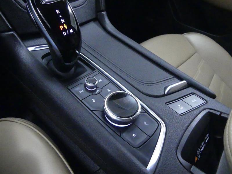 Used 2022 Cadillac XT6 Sport w/ Platinum Package image 17