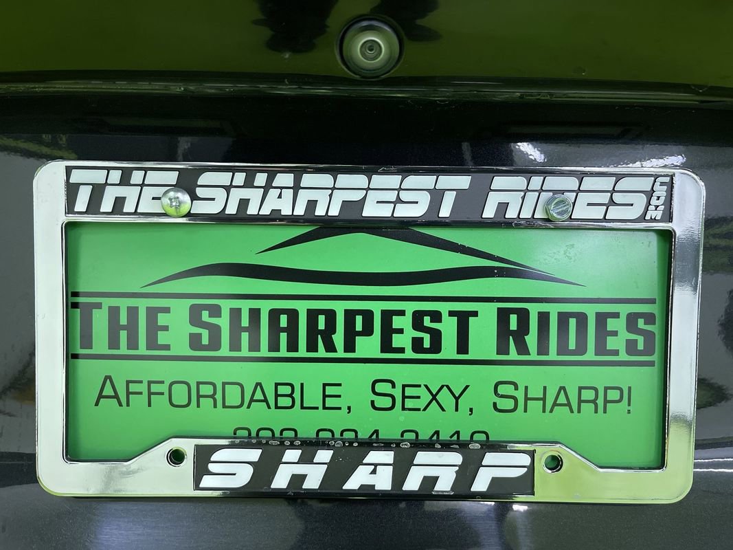 Used 2022 Chrysler Pacifica Touring-L w/ Uconnect Theater Family Group image 12