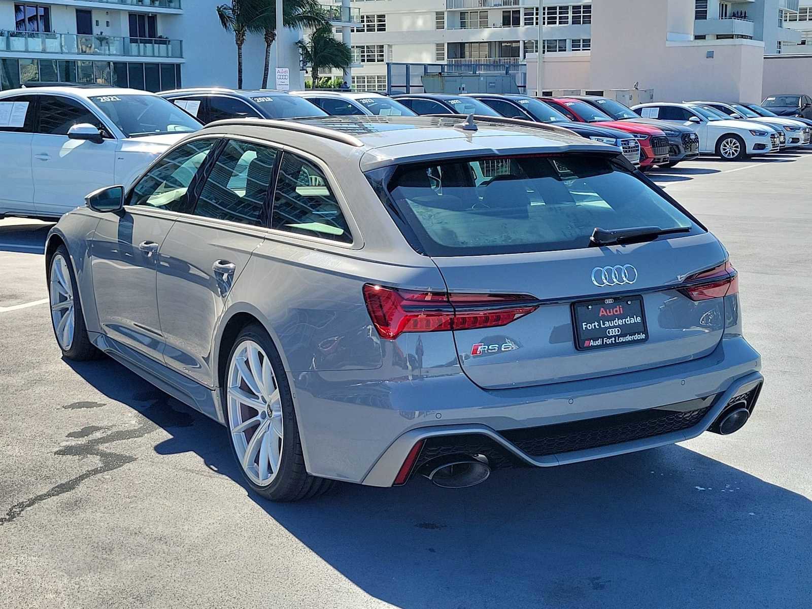New 2026 Audi RS 6 performance image 4