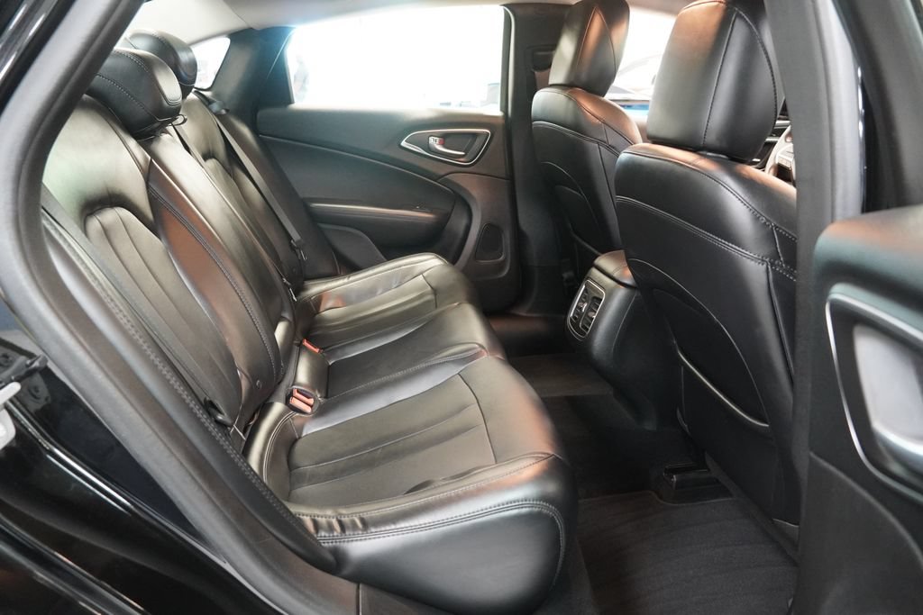 Used 2015 Chrysler 200 C w/ Navigation & Sound Group I FWD image 30