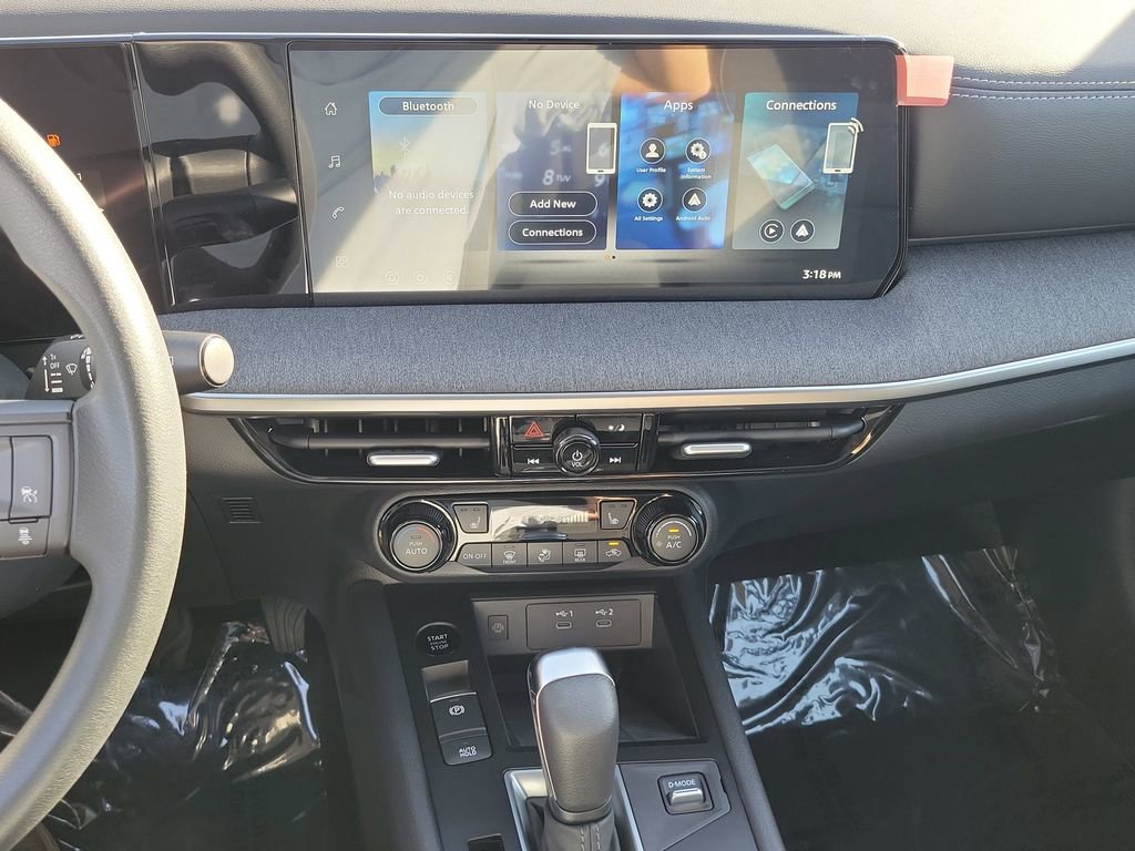 New 2026 Nissan Kicks SV w/ SV Premium Package image 9