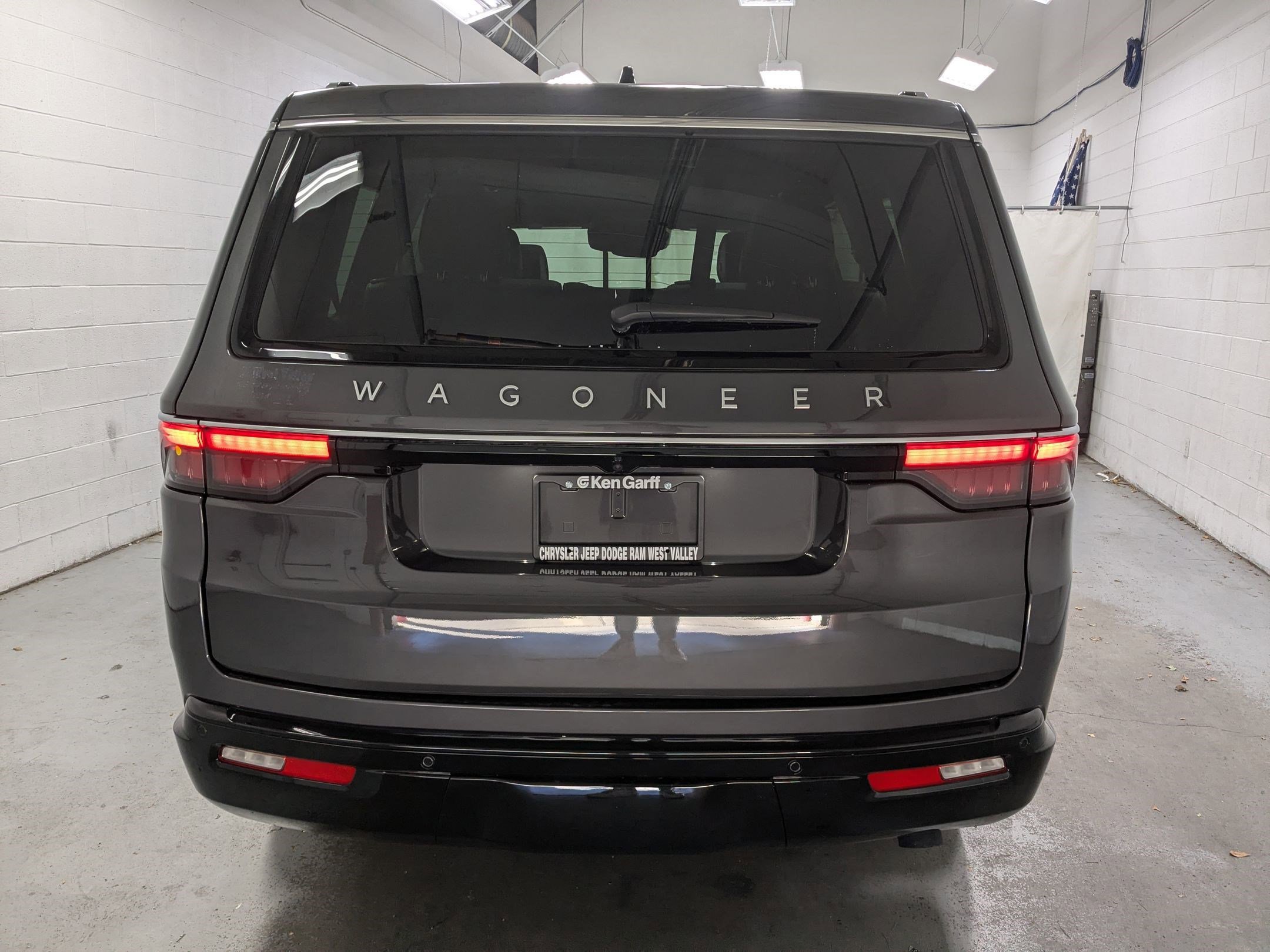 New 2025 Jeep Wagoneer Series II image 5