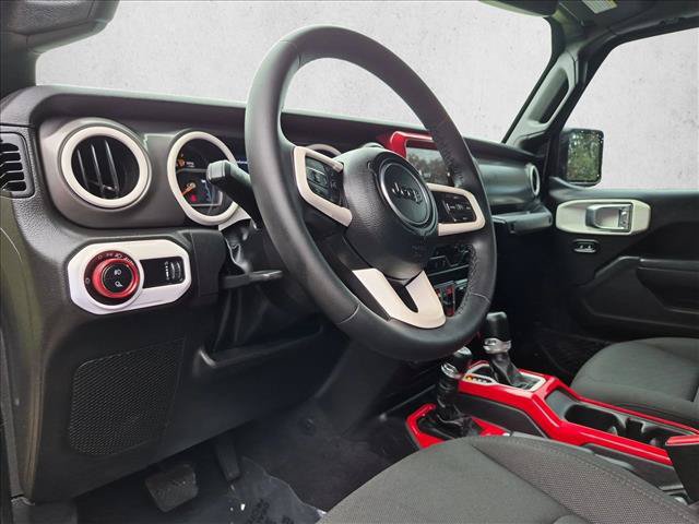 Used 2023 Jeep Gladiator Sport AWD/4WD image 10