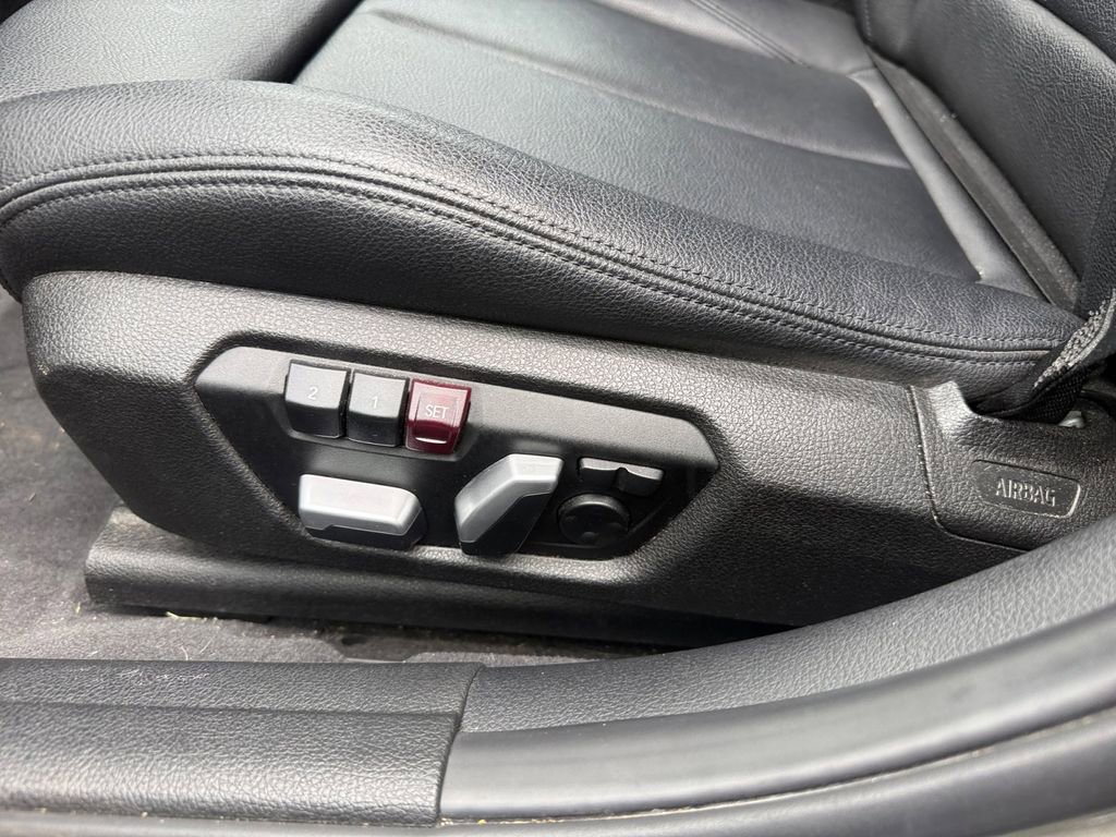 Used 2016 BMW 328i xDrive Sedan image 11
