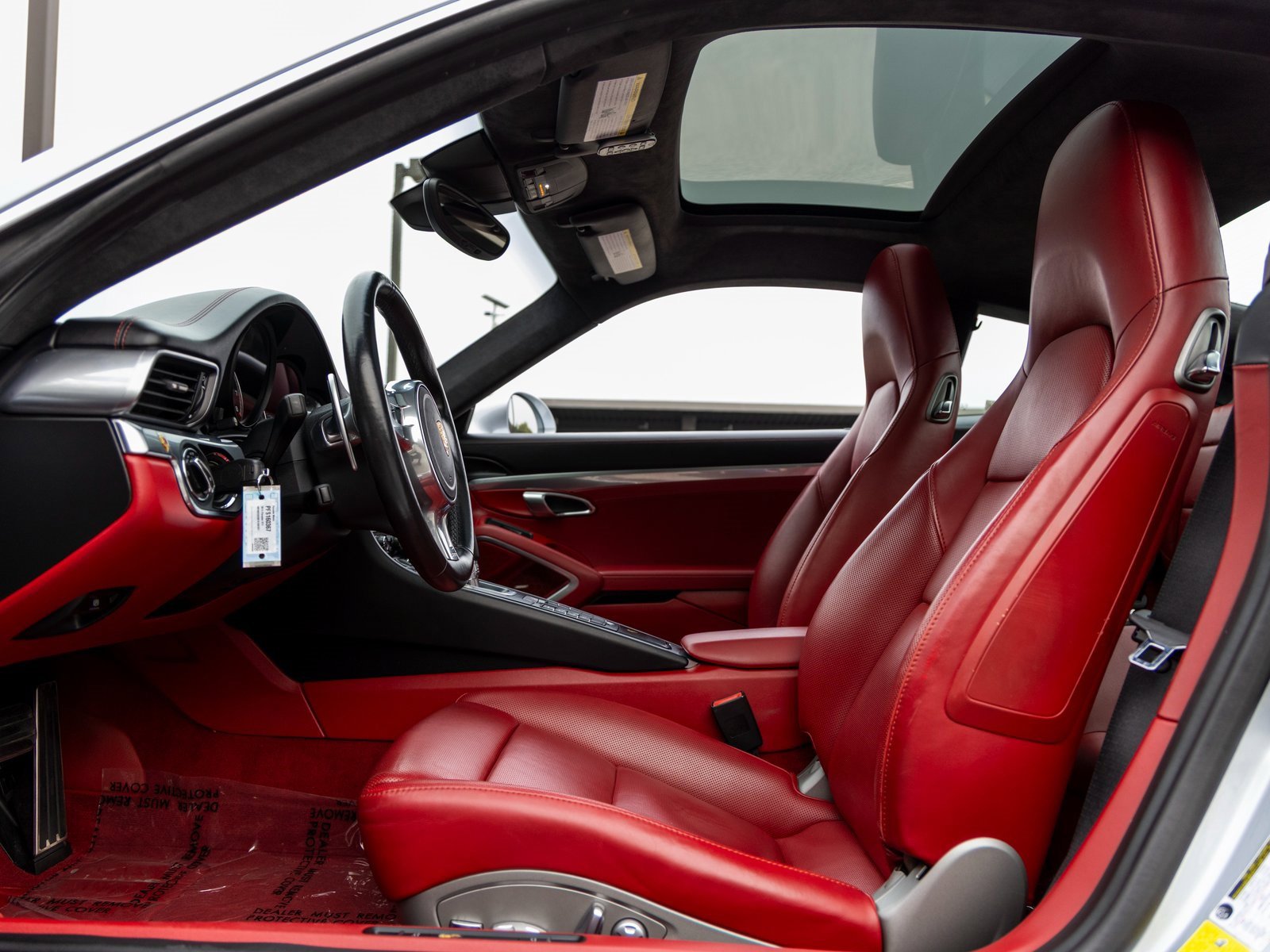 Used 2015 Porsche 911 Turbo image 26