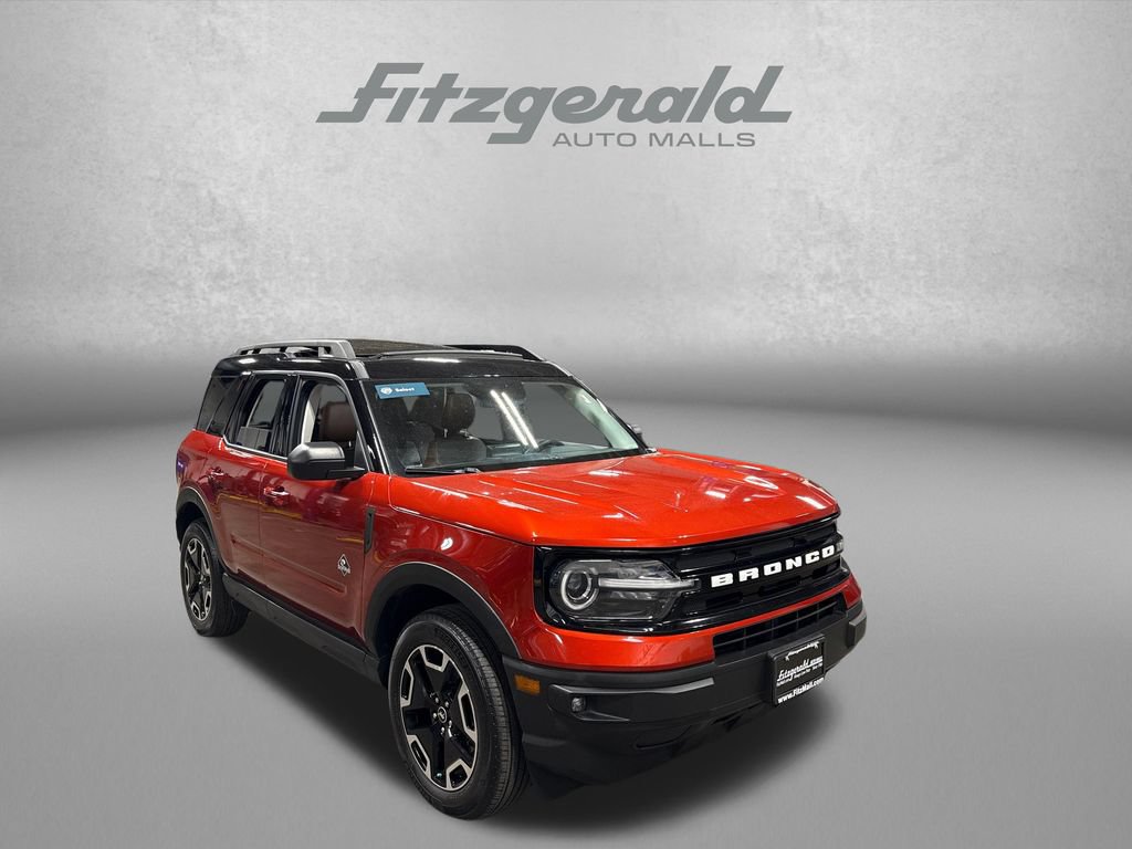 Used 2023 Ford Bronco Sport Outer Banks w/ Tech Package AWD/4WD image 1