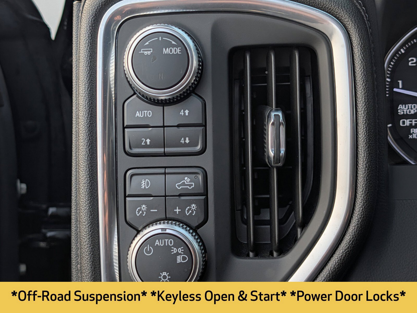 Used 2020 GMC Sierra 1500 Elevation AWD/4WD image 12