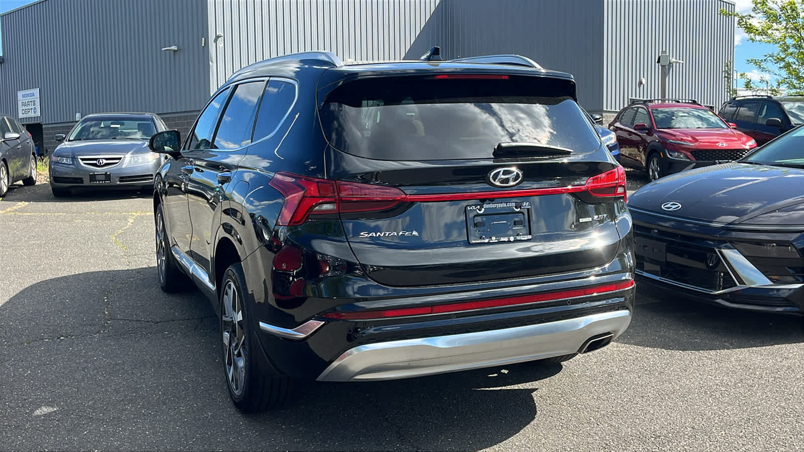 Used 2023 Hyundai Santa Fe Calligraphy w/ Winter Weather Package AWD/4WD image 6