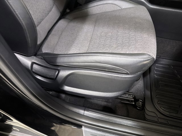 Used 2025 Kia Seltos S image 37