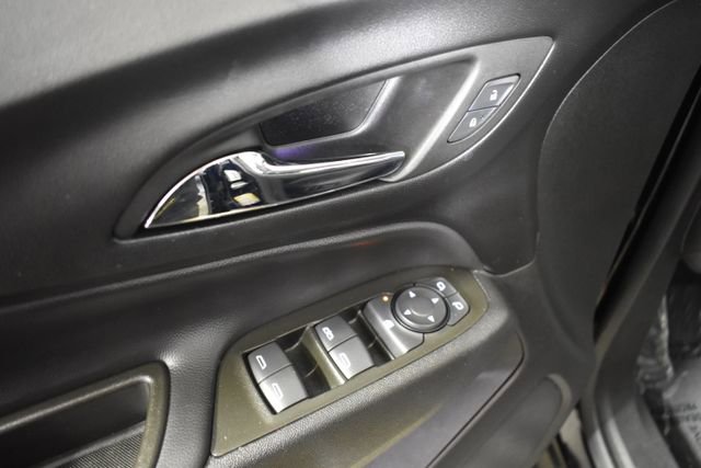 Used 2023 Chevrolet Equinox LT FWD image 8