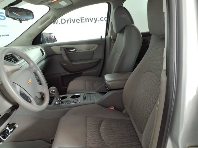 Used 2017 Chevrolet Traverse LS AWD/4WD image 12