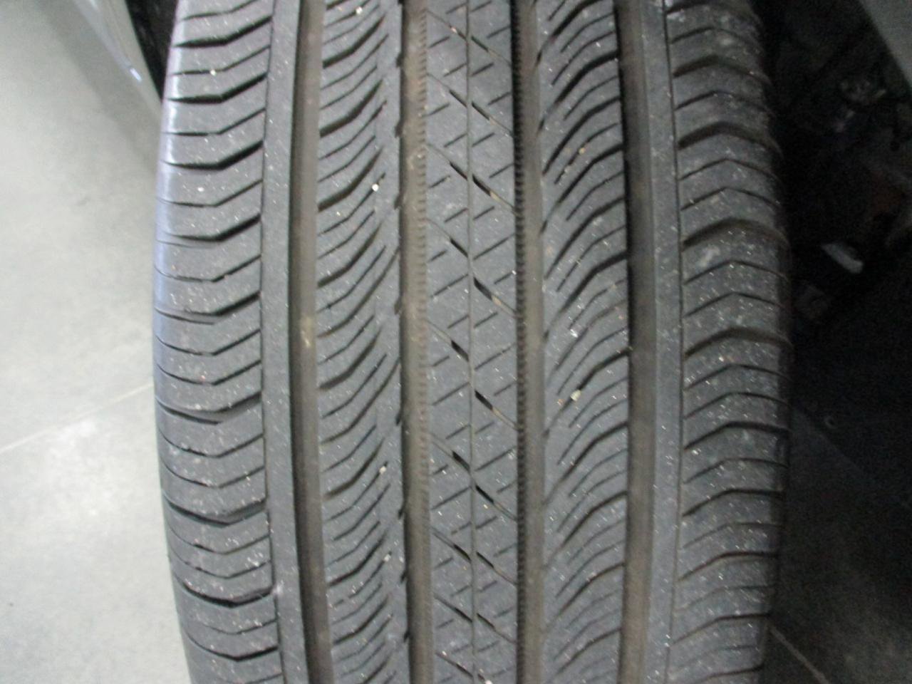 Used 2023 Buick Envision Essence w/ Sport Touring Package image 29