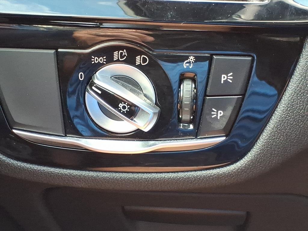 Used 2019 BMW M550i xDrive w/ Premium Package image 15